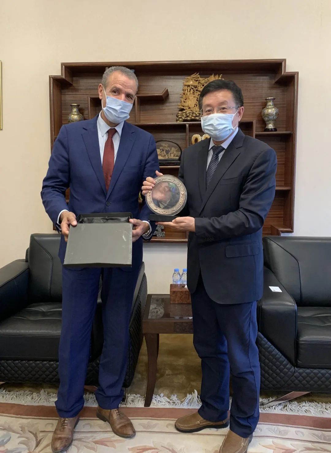 国在科研创新,人才培养等方面取得的成就备受瞩目,阿卜杜·马立克