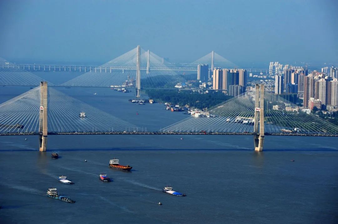 武汉取消197项证明事项全面推行告知承诺制