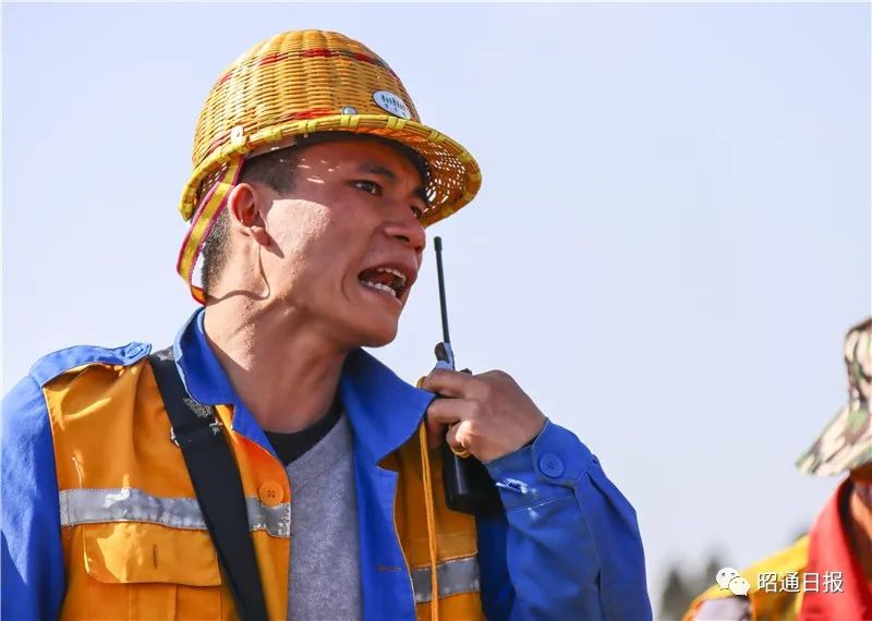 影像丨杨永全铁路线上的另类高烤