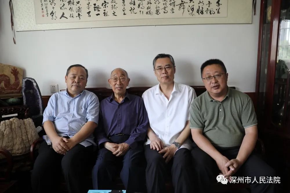 法院党组书记代院长马明华一行走访看望原最高人民法院副院长唐德华