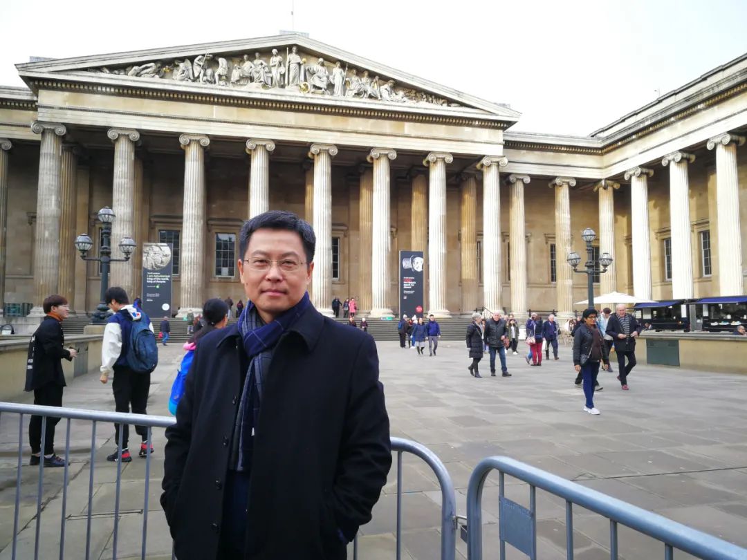 专访上海大学博物馆馆长李明斌考古很好玩