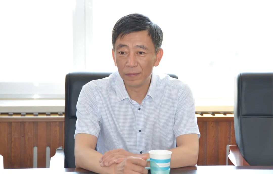 市公安局党委委员驻市局纪检监察组组长赵明深入靖宇县公安局督导检查