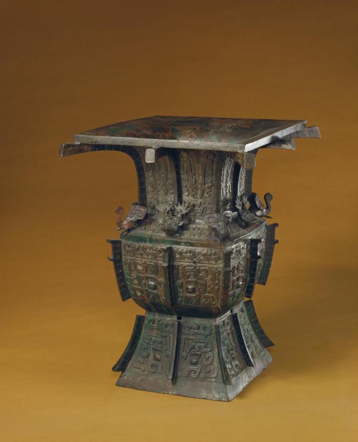 青铜器的产生是古代中国从野蛮时代走向文明时代的重要标志之一,樽是