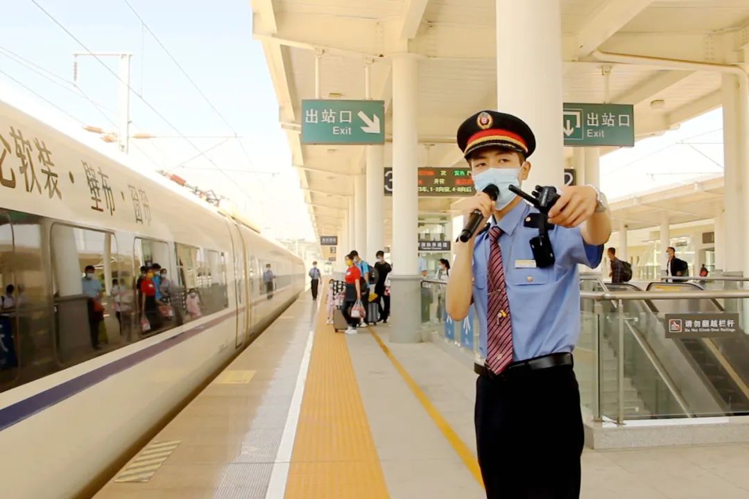 兰州铁路局服务端午小长假旅客出行