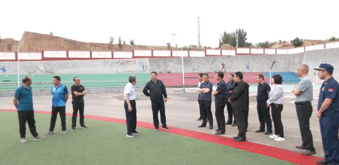 李六小,高峰首先深入到城关镇第三中学,力源商城,第