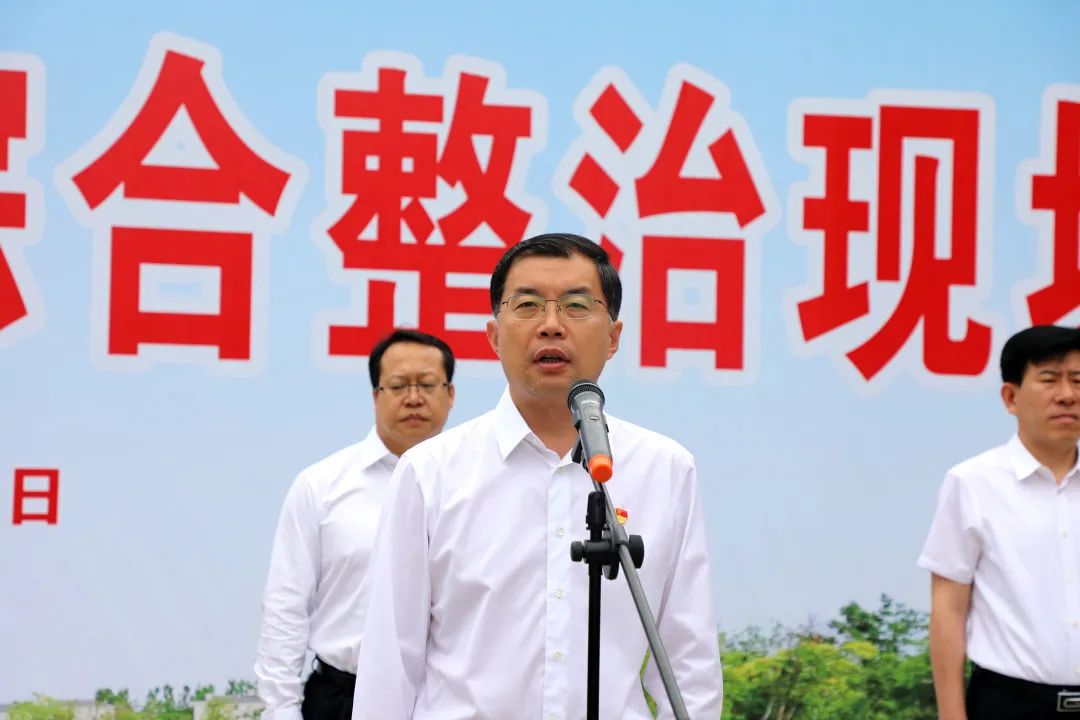 【时政要闻】固安县召开老旧小区综合整治工作现场会