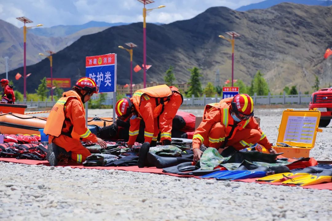 拉萨支队圆满完成部局抗洪抢险救援拉动考核