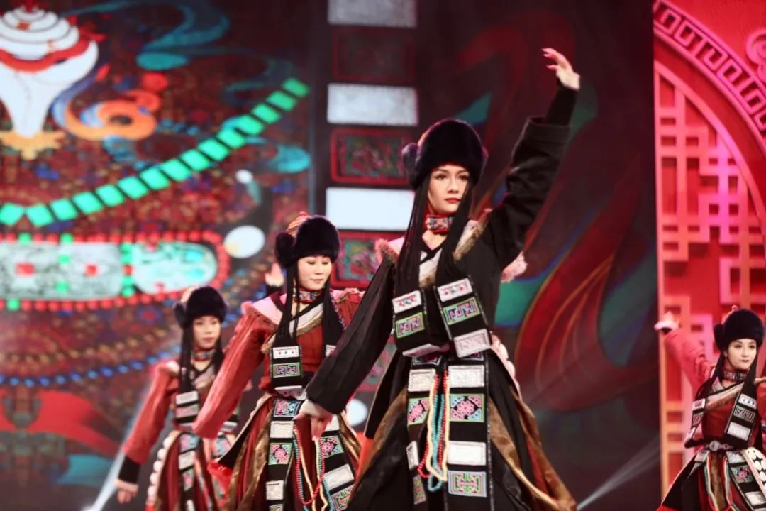 2021青海广播电视台春节联欢晚会荣获春节文艺晚会好作品