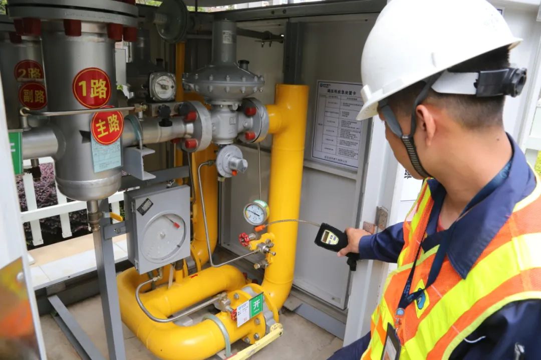 筑牢防线!我市燃气企业强化巡查保安全