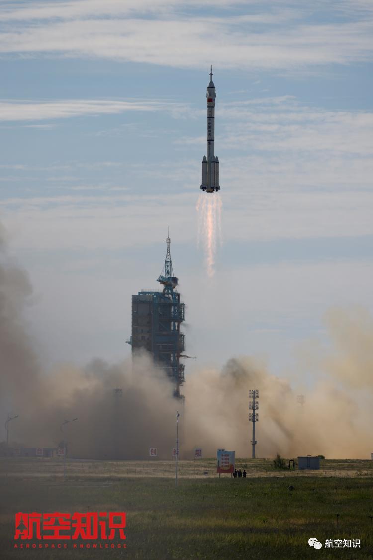 神舟十二号载人飞船发射成功中国空间站首批太空访客即将到达