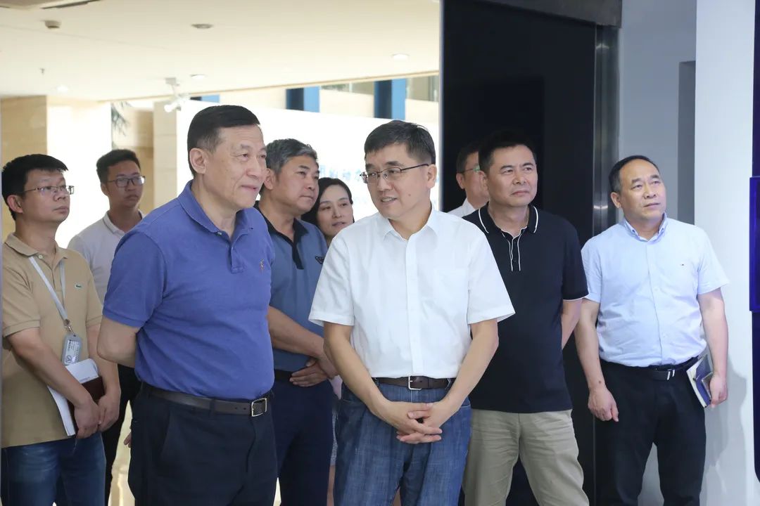 市区人大代表走进园区和他们见面我为群众办实事