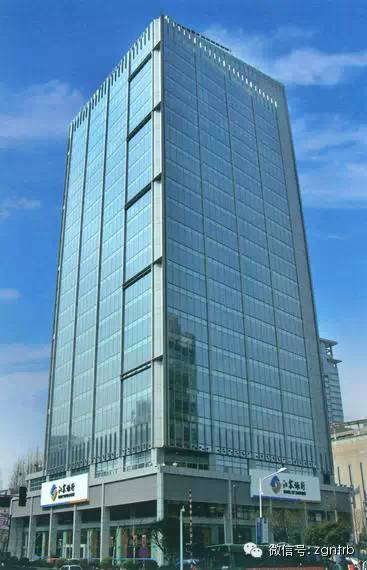 龙信建设集团有限公司南京会议展览中心会议中心承建单位:南通新华