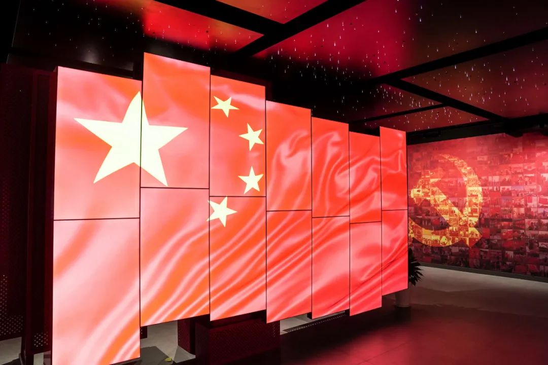 打造上海首个国旗教育展示厅,挖掘诸多珍贵史料,如:再现国旗设计者
