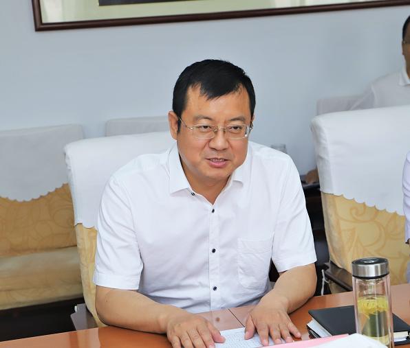 区委书记尚秀伟主持召开张家口堡强弱电工程调度会