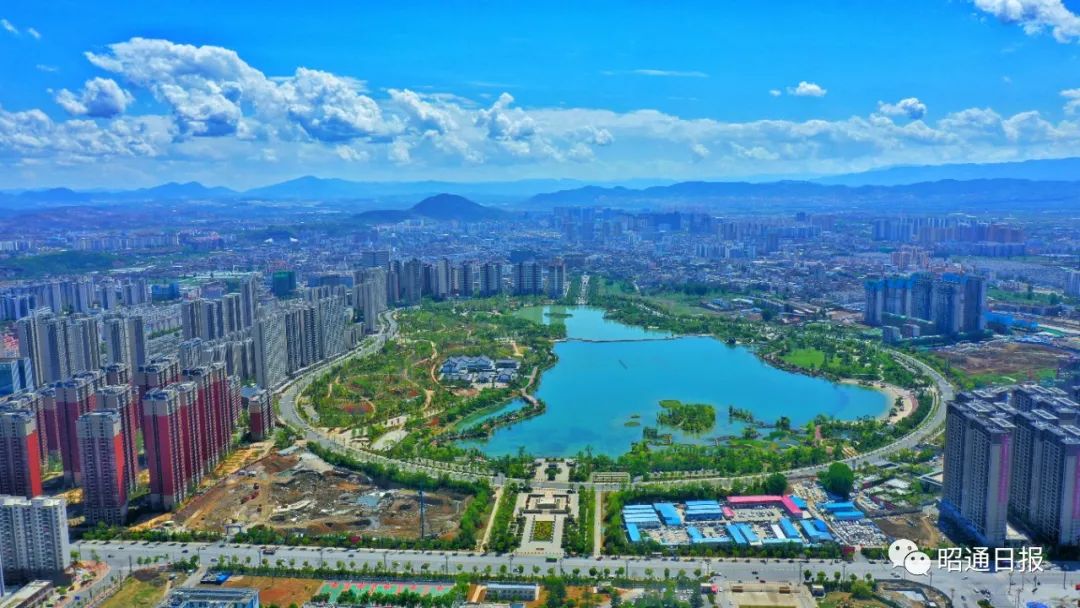 昭阳区现场办公会评论树好标杆当好先锋