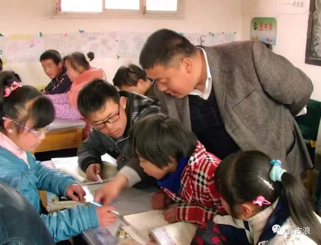 身边的榜样邸光琦争做教育脱贫的急先锋记脱贫攻坚先进个人古浪县教育