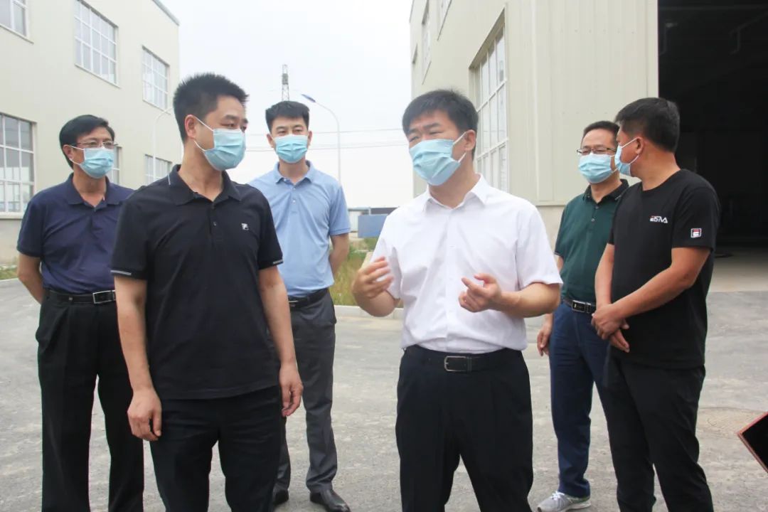 代县长刘玉辉到顺平县循环经济绿色产业园南园调研