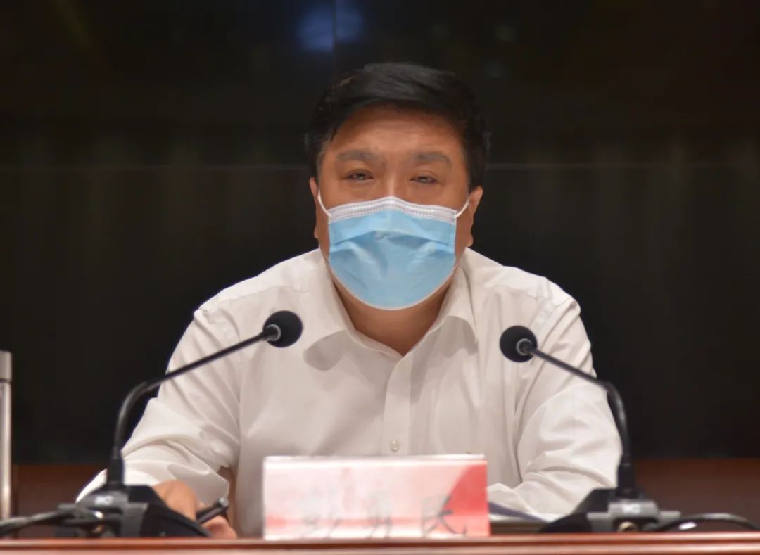 县委书记彭勇民主持召开全县重点工作安排部署会议