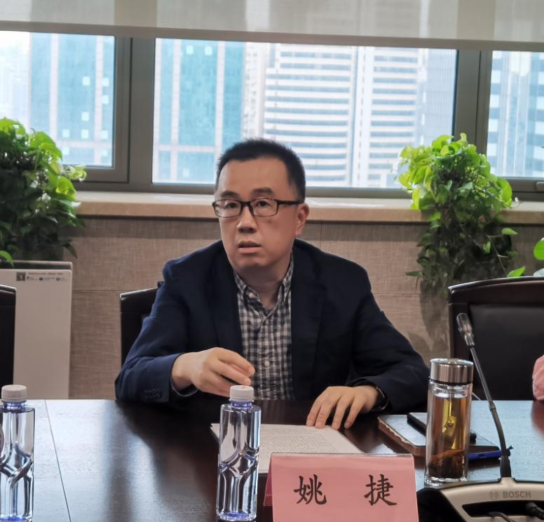 农工党上海市委党史研究小组工作例会召开