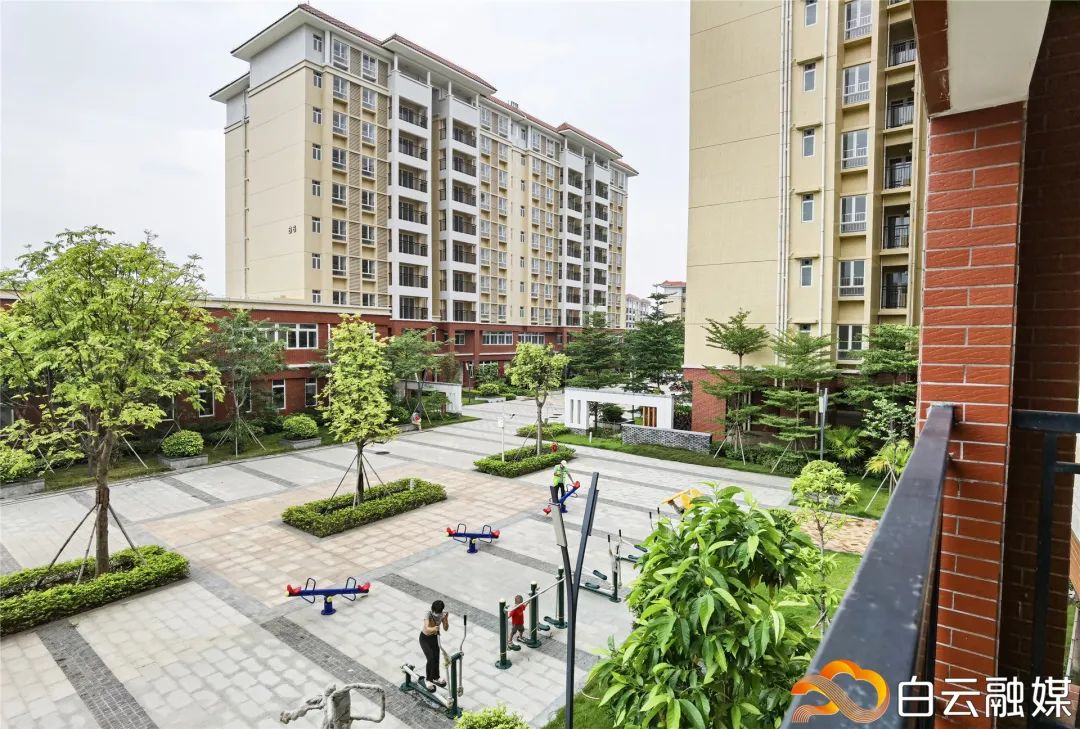 环境优美,配套齐全……这个安置区完成移交!