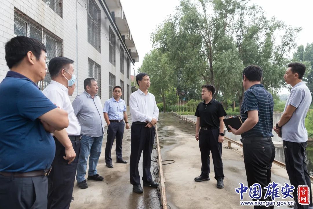 田金昌一行在安新县大张庄泵站调研检查.