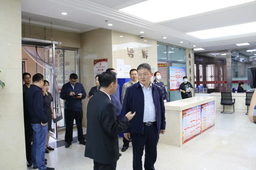 教育整顿在进行丨市委副书记谢宝恩一行调研指导城东法院队伍教育整顿