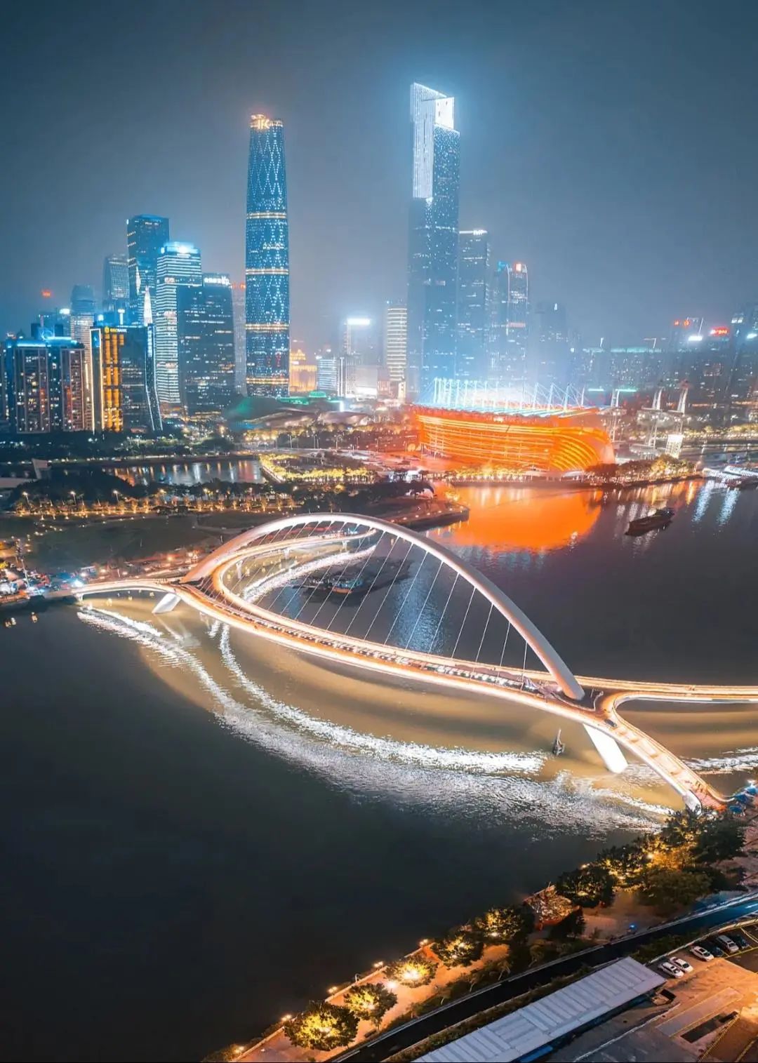 像少女的凤眼而得名因形态优美桥的造型主角凤眼的样式取意粤剧中海