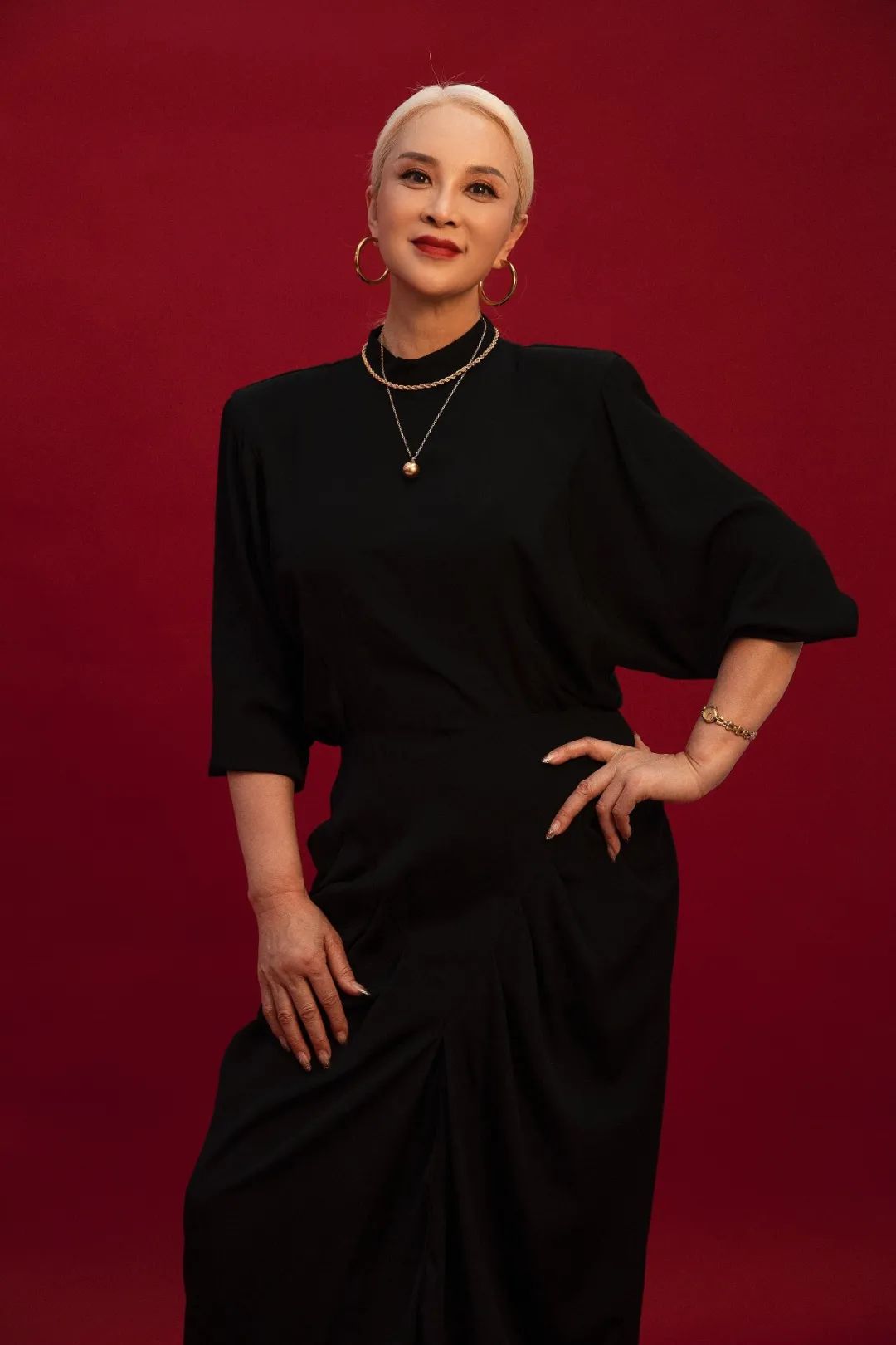 漂亮奶奶不服老