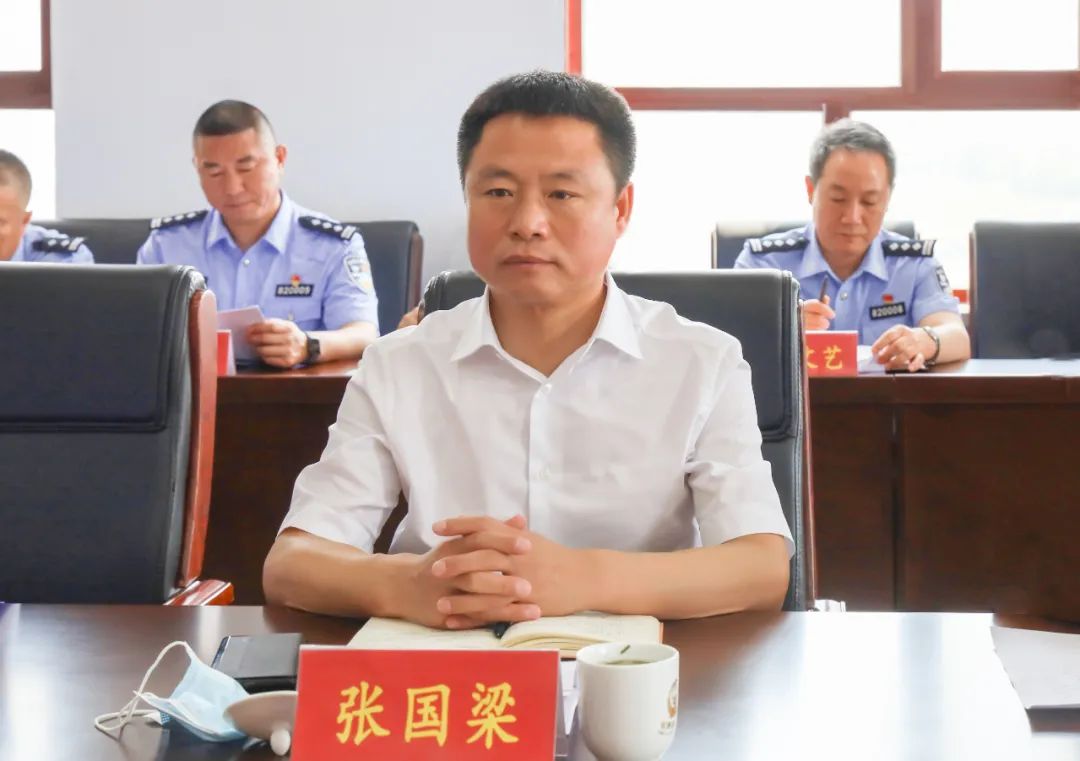 赵楠县长在督导信访维稳工作时强调 带着责任和感情做好信访维稳工作