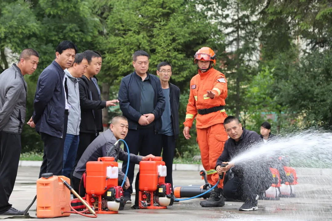 陇南市森林消防支队迭部大队严密组织开展甘南片区森林草原防灭火指挥