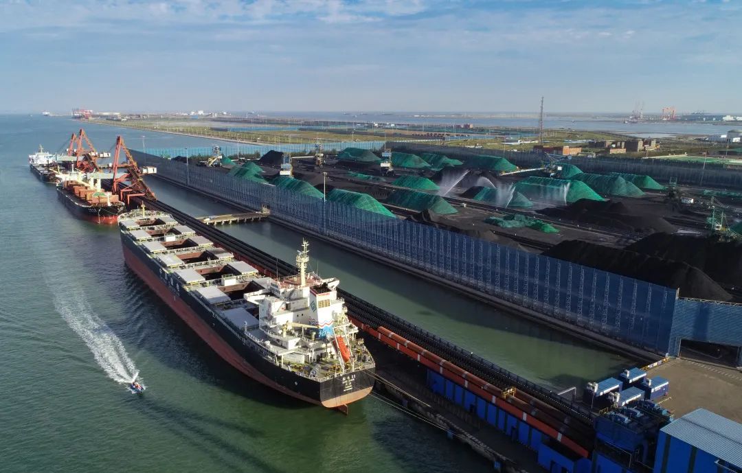 天津港务公司逐梦深蓝