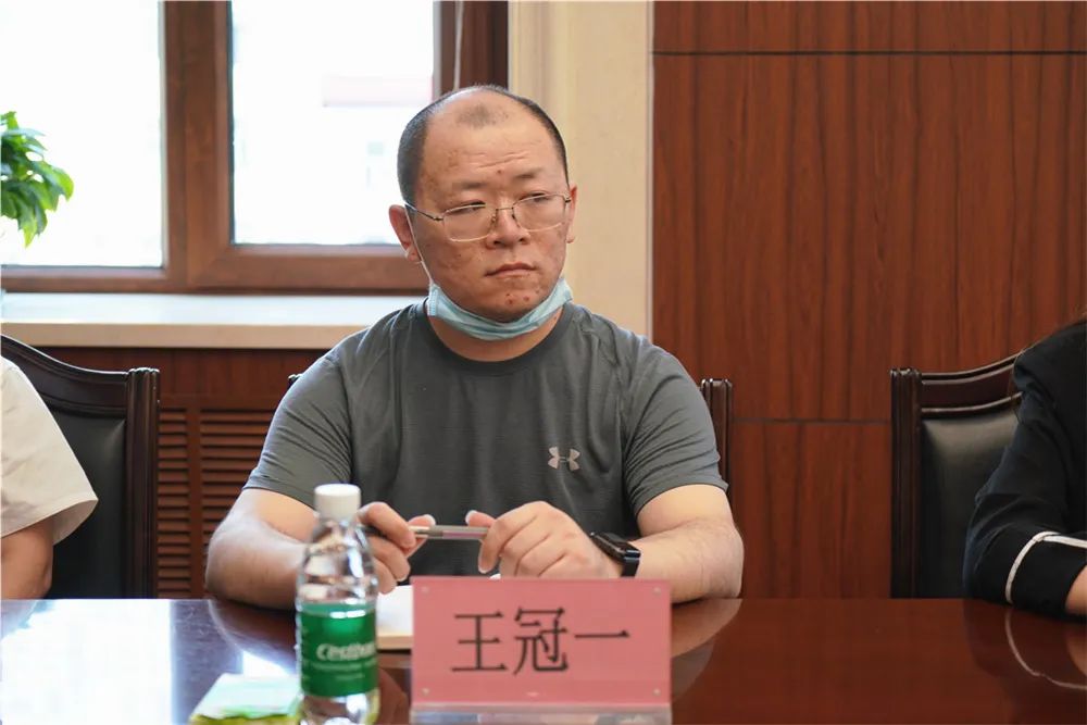 胡天鹰院长表示,大家提出的意见建议既有法院当前工作