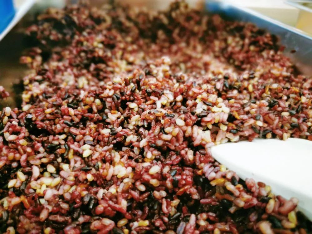 品红军餐忆革命情今天机关食堂的红军味你尝了吗