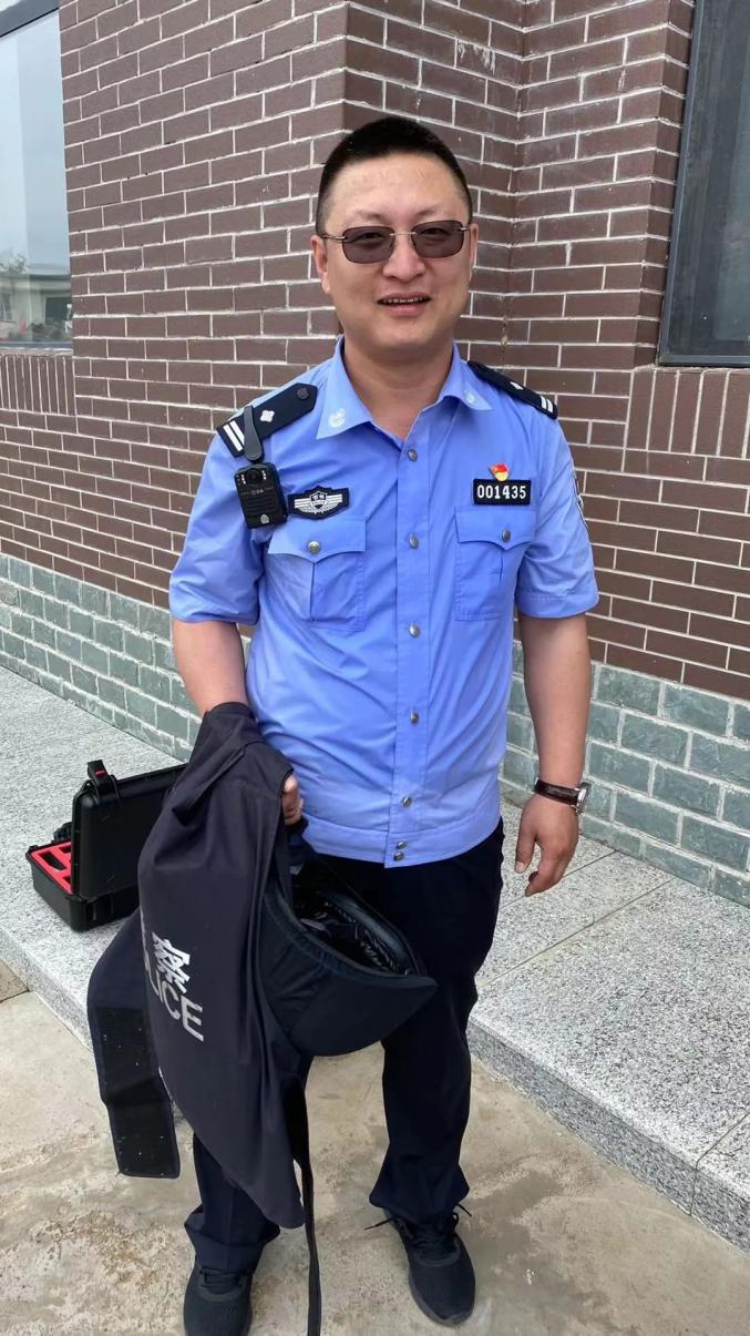 公安心向党护航新征程吉林高速公安四平分局用实际行动向建党百年献礼