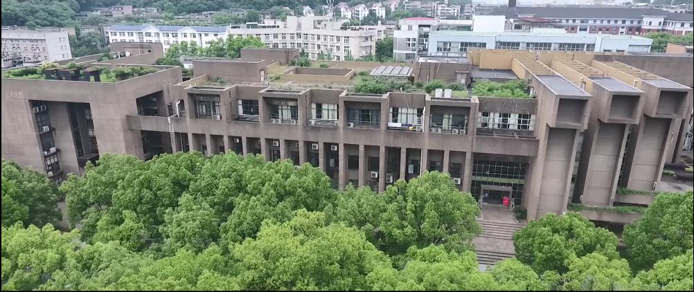 法安天下,律引人生 湖南大学法学院 等你来 原标题:《法学法学!