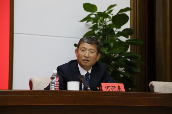 黑龙江省人力资源和社会保障厅副厅长 何衍春东北网孙英鑫/摄