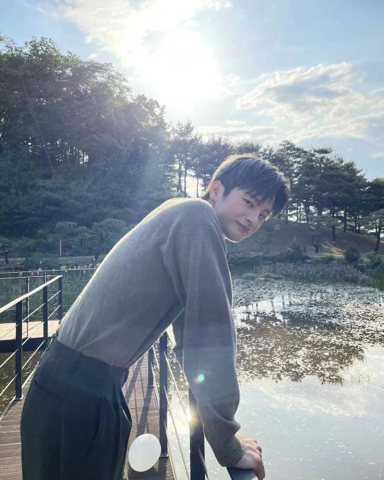 韩国欧巴徐仁国成功减重40多斤,逆袭前后简直判若两人