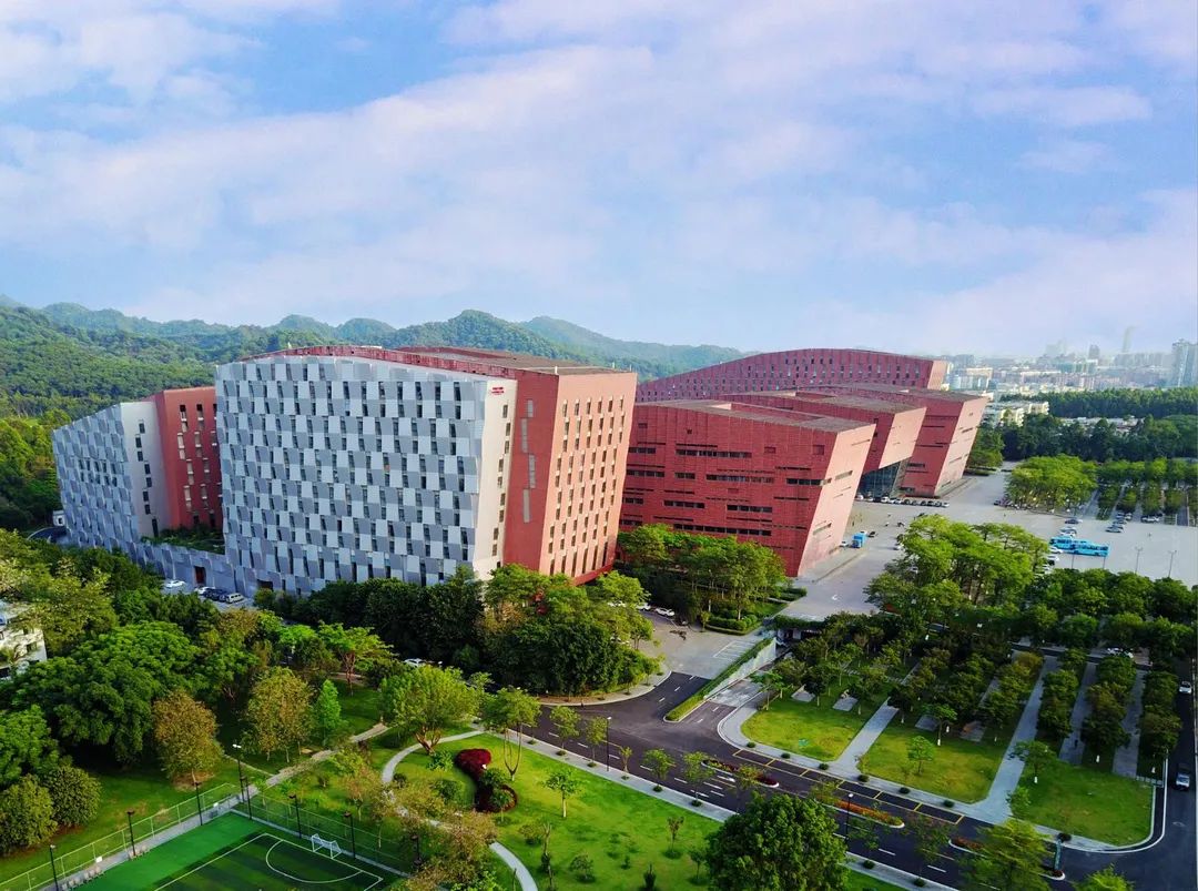 国企荣耀岭南集团属下白云国际会议中心党委荣获广东省先进基层党组织