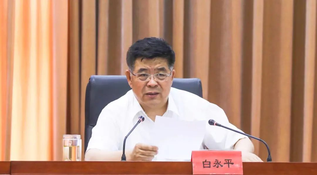 白永平为全区直属司法行政系统党员干部讲党史学习教育专题党课