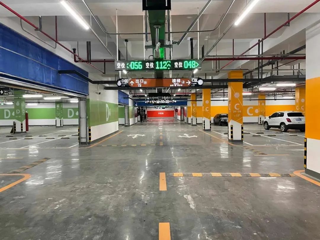 世纪体育公园地下停车场试运营