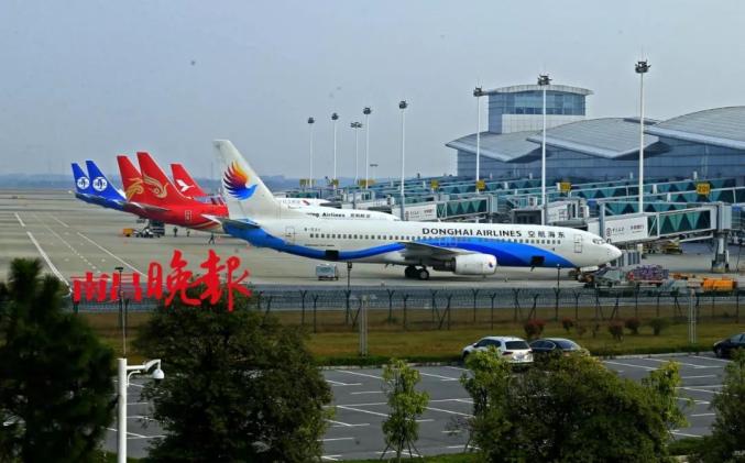 至昌北机场2号线东延至南昌东站3号线南延至南昌南站留在南昌这里住房