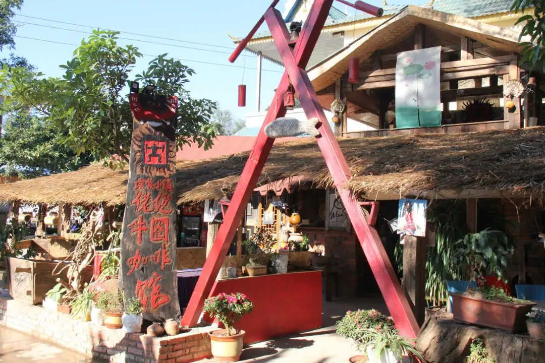 "我们对未来的日子更加充满信心!"他在央视《新闻联播》里说出云南各