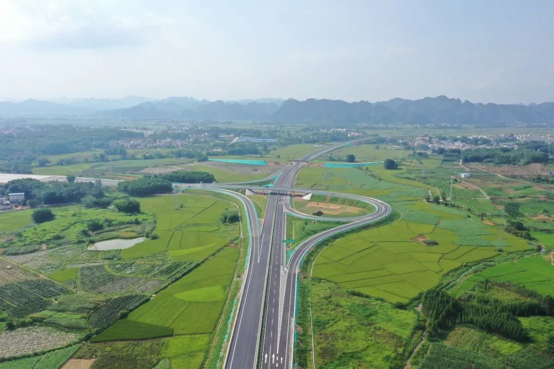 广西南北高速图片