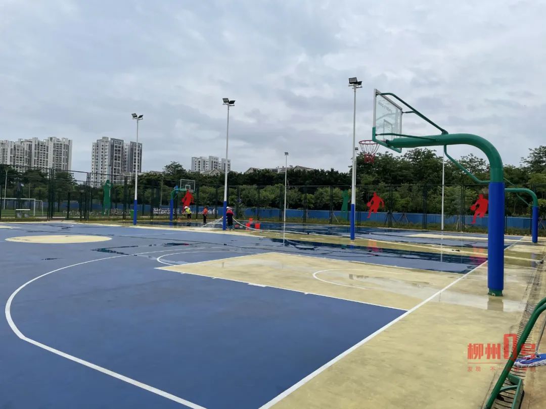 柳州体育休闲广场图片