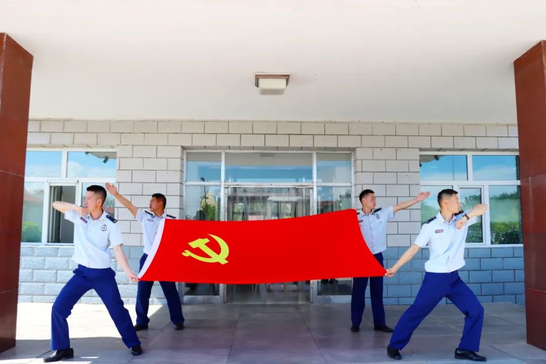 近镜头丨这在党和国家历史上是第一次