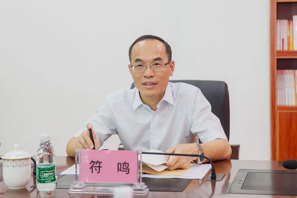 查堵点破难题促发展丨符鸣强化服务意识着力通堵点解难题