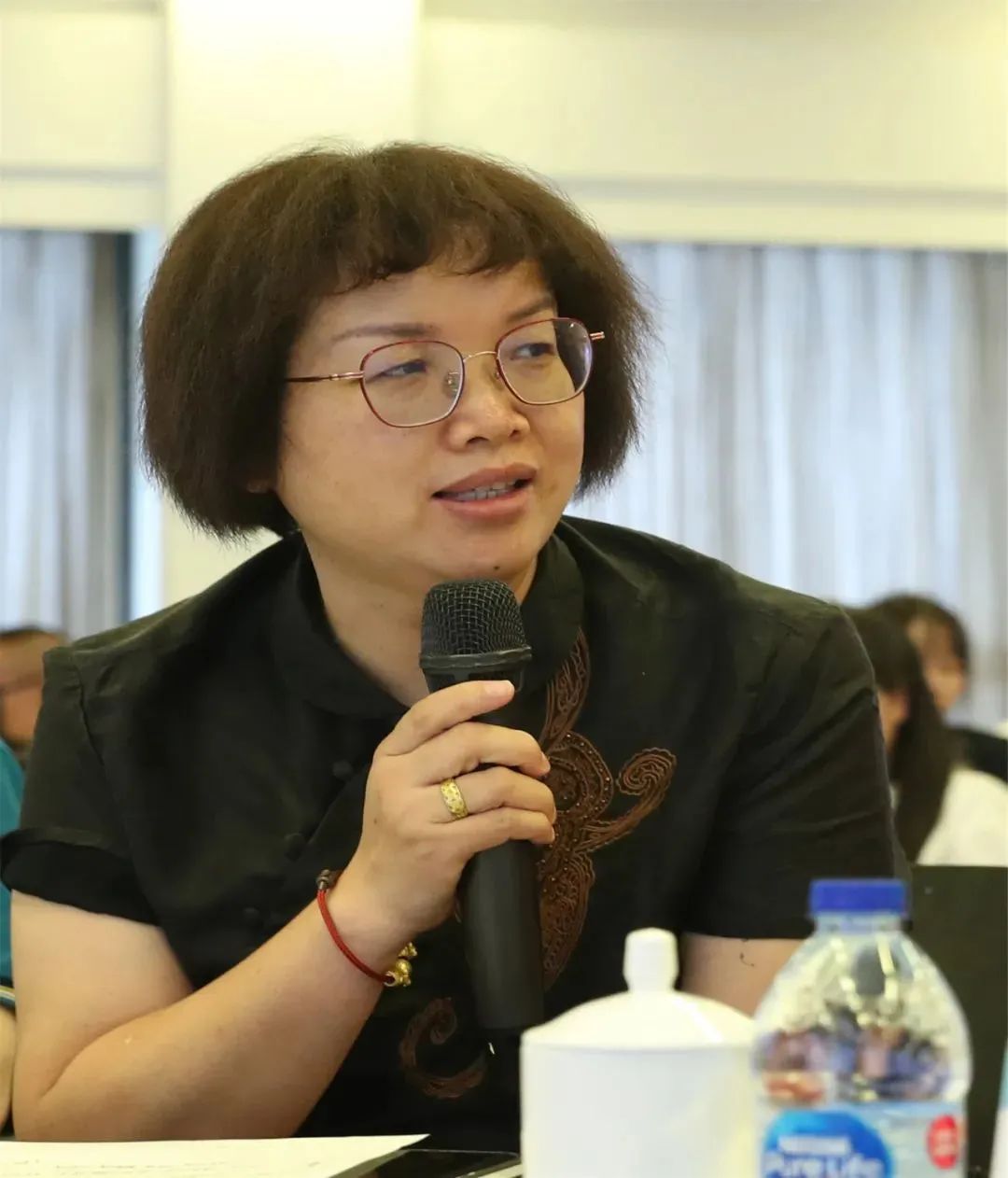 上海财经大学教师教学发展中心副主任杨楠老师讲述了教发中心的工作