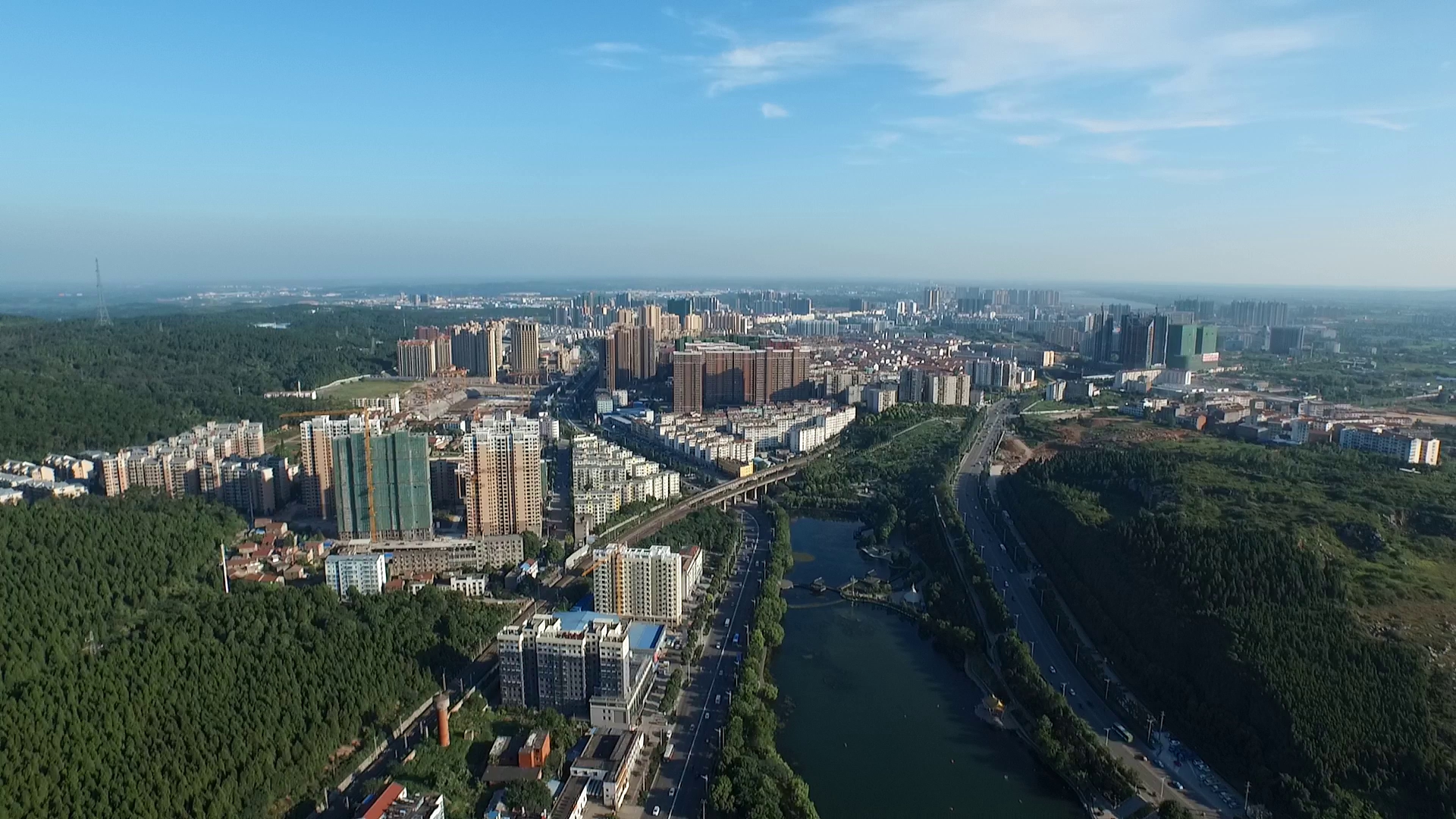 湖北荆门,楚文化的重要发祥地之一,很早就以"荆楚门户"闻名遐迩.