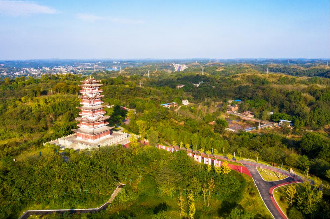 北起玉皇頂,南至獅子橋,東臨石鍾柳林村,西接城市新區.