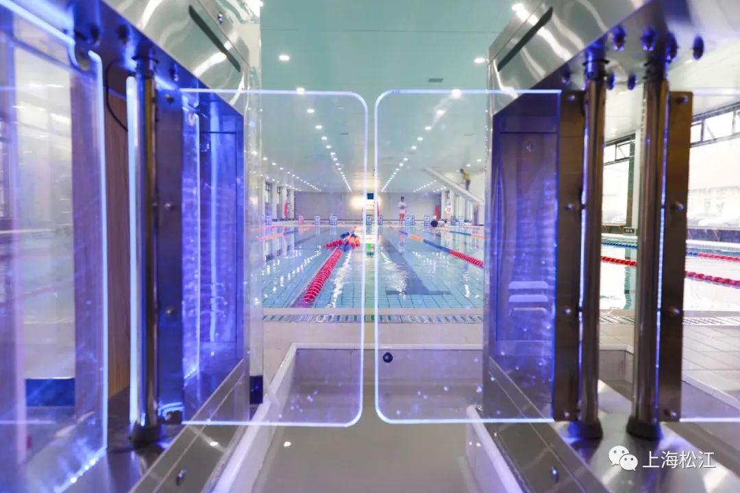 快来凉爽一夏松江的老粮仓里新开游泳馆啦